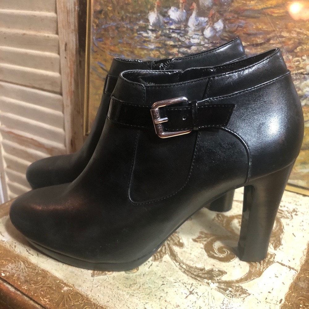 SZ 8.5-RALPH LAUREN BLACK LEATHER 4” ANKLE BOOTS - Picture 8 of 16